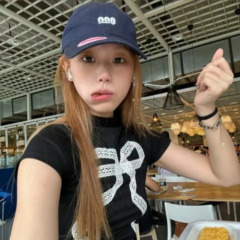 三个俄罗斯女孩